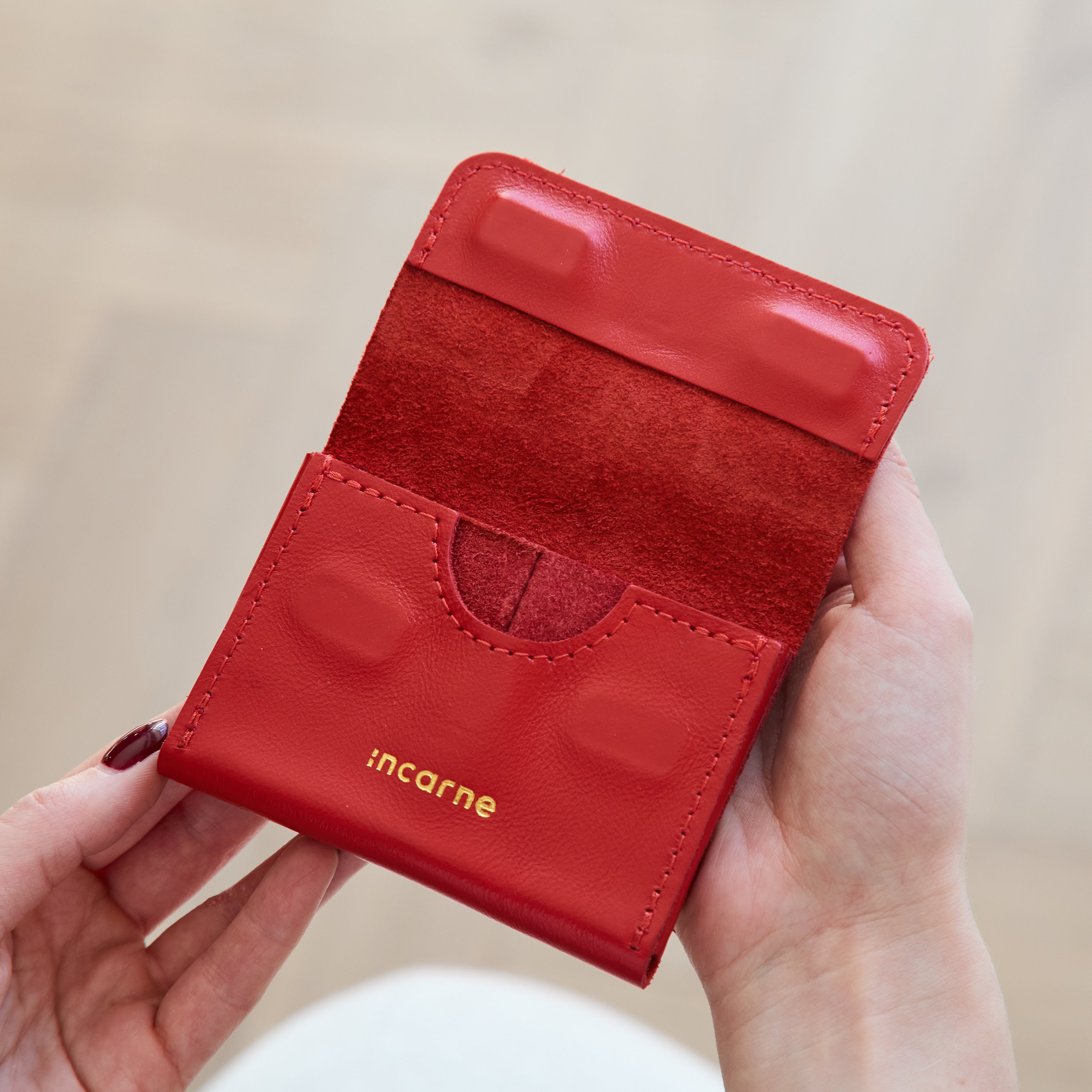Cartera delgada