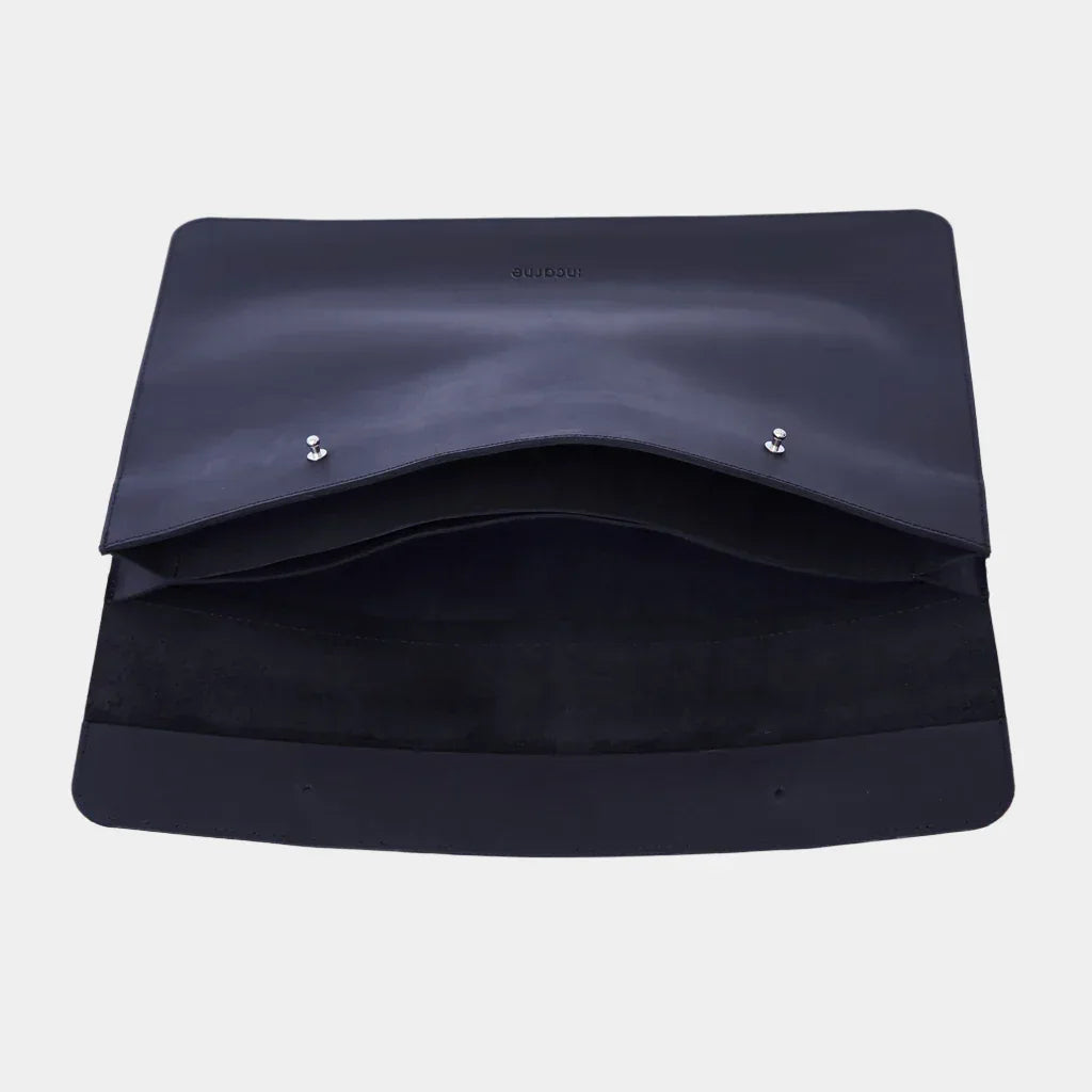 Neat Case - INCARNE® Ukraine