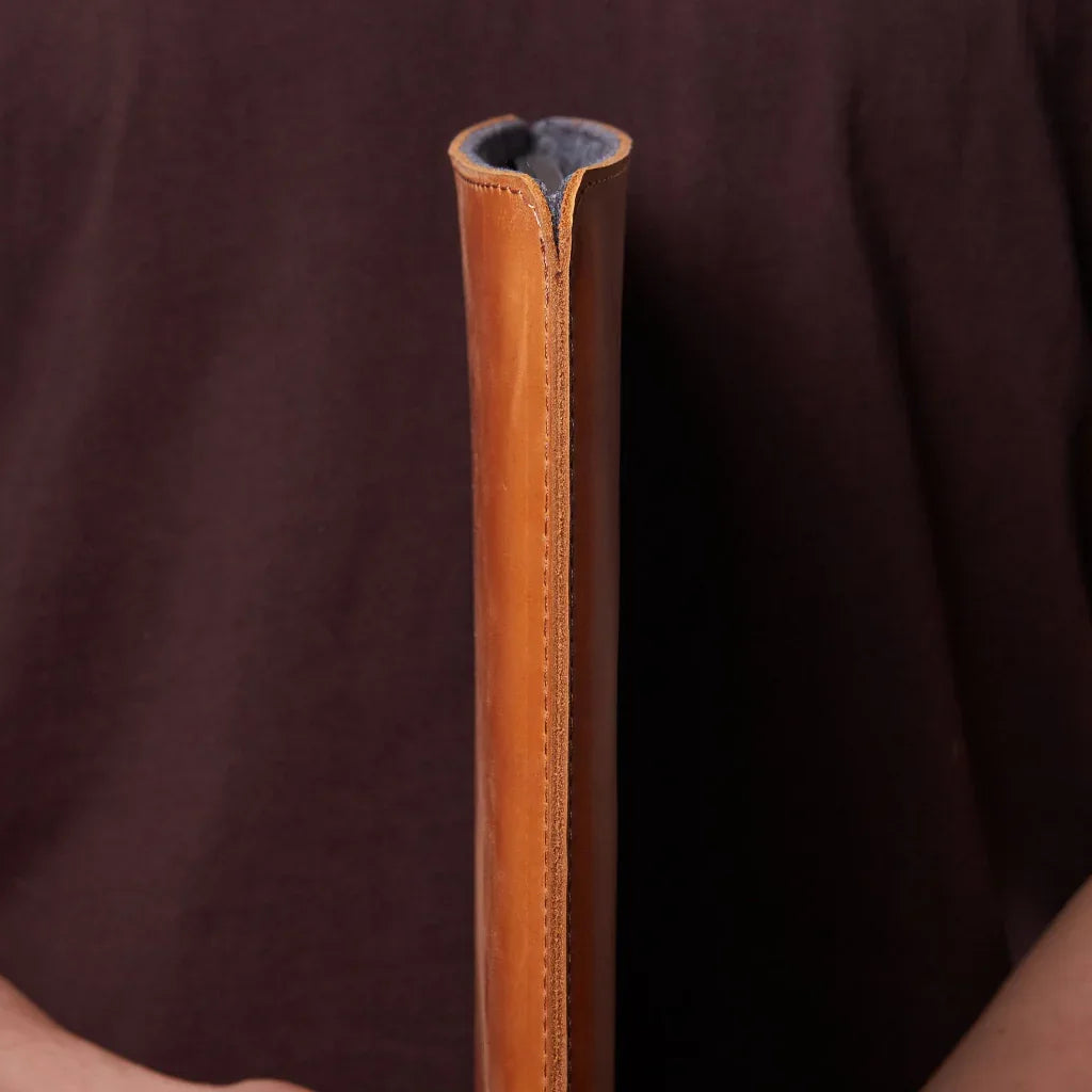 Free Port Plus case - INCARNE® Ukraine