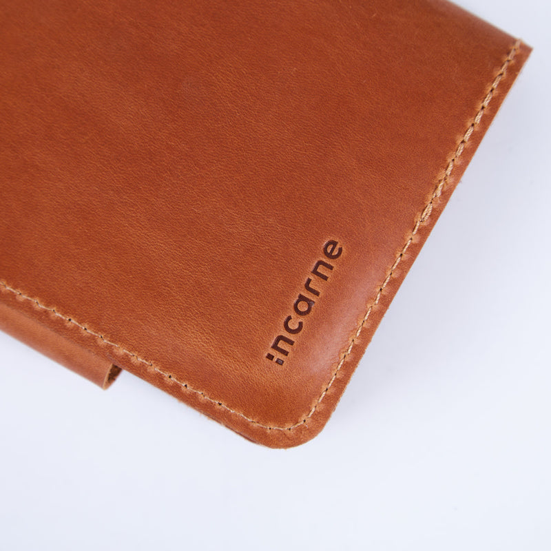 Smart Journey Vintage Leather Passport Cover for Travel with AirTag and Cards Holders