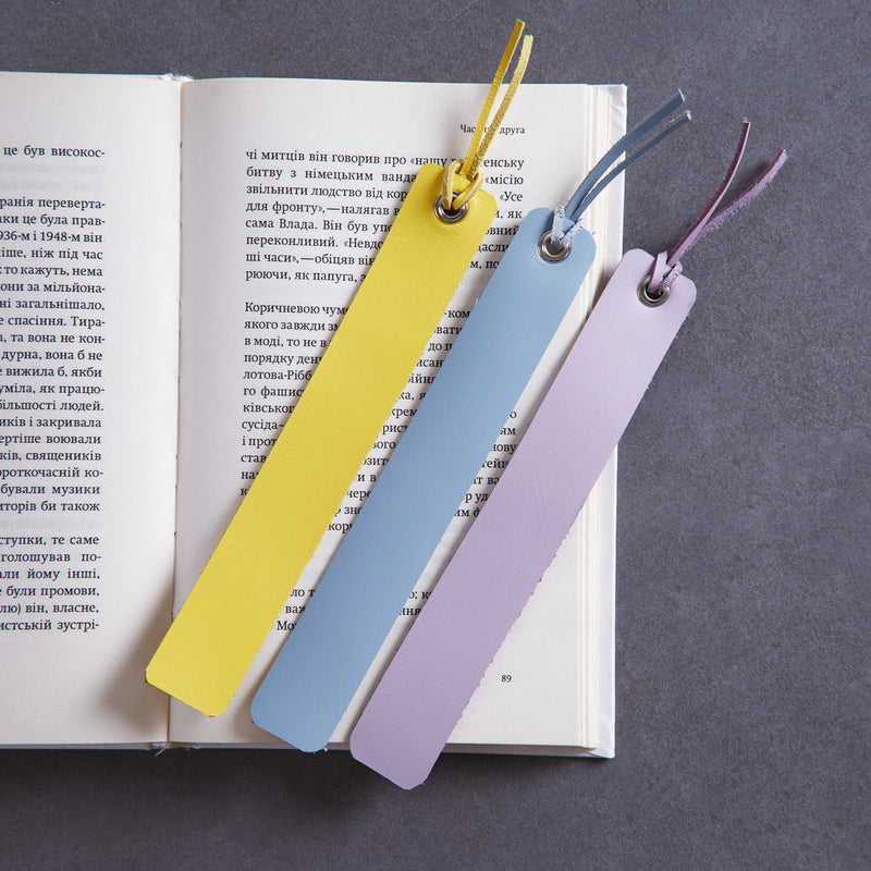 Bookmarks long made from classic leather (set of 3)