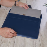 Klouz Laptop Sleeve with Felt Lining in classic leather