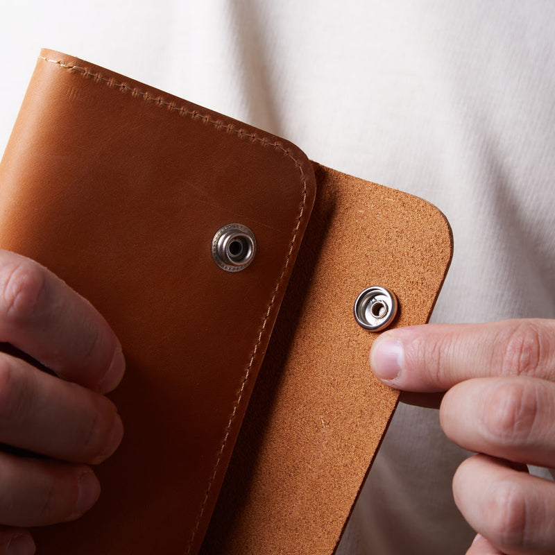 Tobacco organizer Roll Master made from vintage leather