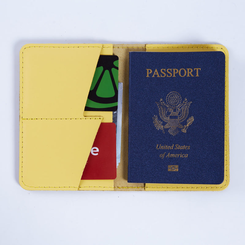 Funda para pasaporte con bolsillos London fabricada en piel vintage