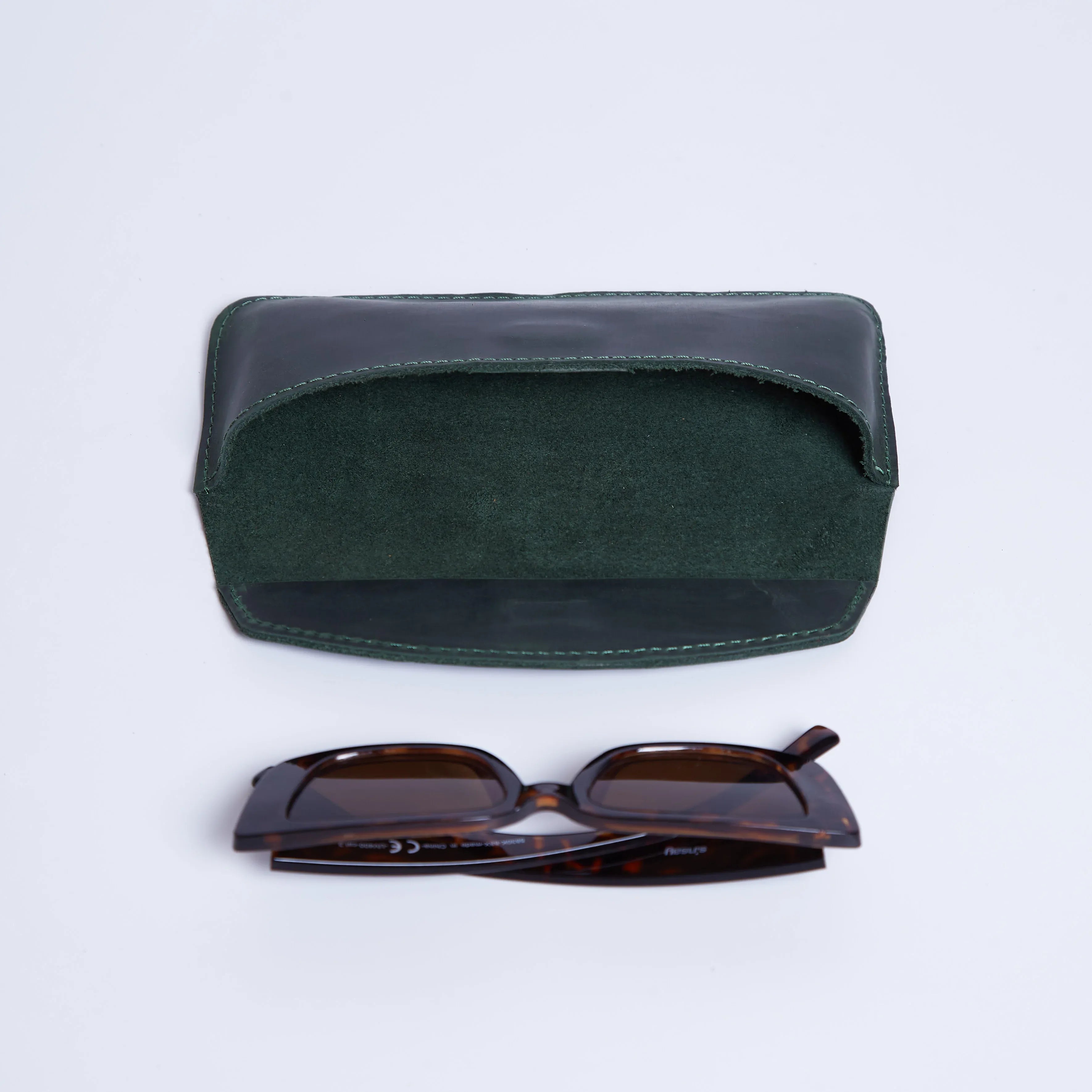 Ellet glasses case - INCARNE® Ukraine