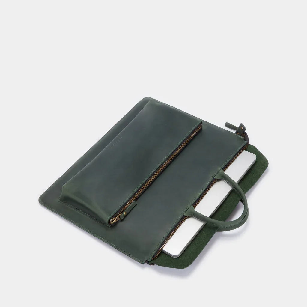 Maryland leather laptop sleeve - INCARNE® Ukraine
