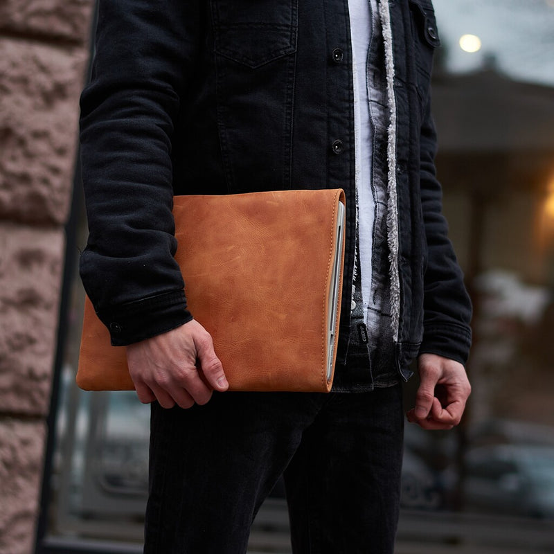 Wall Leather Laptop Sleeve with an Eco-Suede Lining